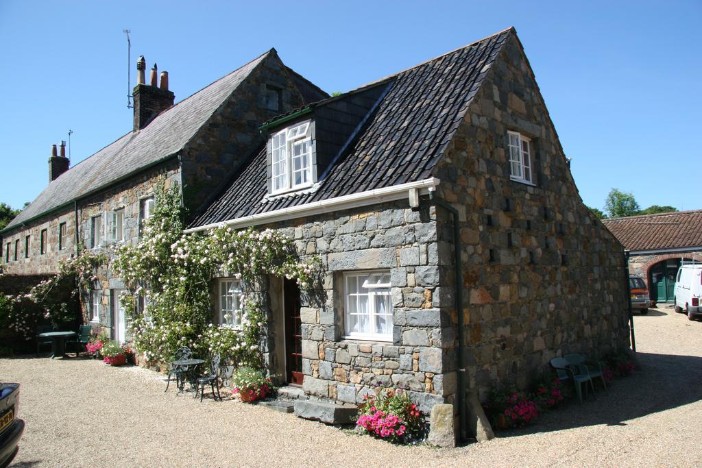 Villa Le Douit Farm Self Catering Saint Martin Esterno foto
